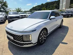 2023 Hyundai Grandeur Premium — фото 3