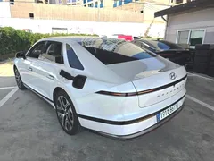 2023 Hyundai Grandeur Premium — фото 5