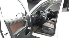2023 Volkswagen Tiguan 2.0 TSI Prestige — фото 10