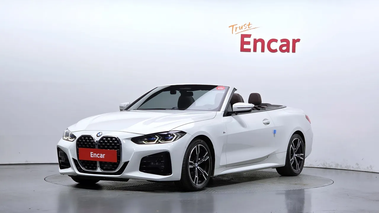 2022 BMW 4-Series 420i M Sport Convertible