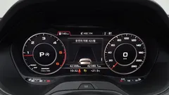 2023 Audi Q2 35 TDI, красный — фото 8