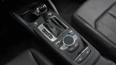 2023 Audi Q2 35 TDI, красный — фото 9