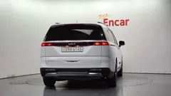 2022 Kia Carnival Diesel 9-Seater Noblesse — фото 4