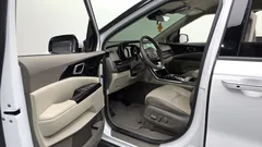 2022 Kia Carnival Diesel 9-Seater Noblesse — фото 10