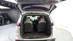 2022 Kia Carnival Diesel 9-Seater Noblesse — фото 20