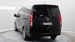 2023 Hyundai Staria Cargo 5-Seater — фото 2