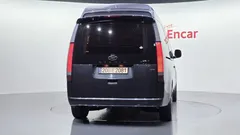 2023 Hyundai Staria 4WD Lounge 9-Seater — фото 4