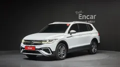 2023 Volkswagen Tiguan 2.0 TSI Prestige — фото 1
