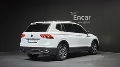 2023 Volkswagen Tiguan 2.0 TSI Prestige — фото 2