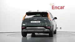 2022 Kia Niro Signature — фото 4