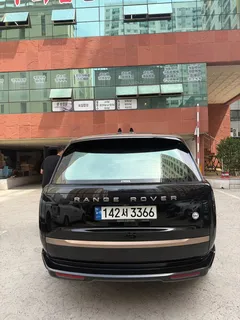 2023 Land Rover Range Rover P530 SV Long Wheel Base — фото 2