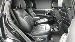 2024 BMW X7 xDrive 40i M Sport 6STR — фото 11