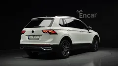 2022 Volkswagen Tiguan 2.0 TDI Prestige — фото 2