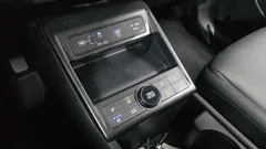 2023 Hyundai Kona Premium — фото 9