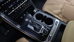 2023 Kia Carnival Diesel 9-Seater Prestige — фото 9