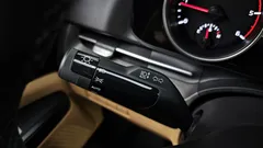 2023 Kia Carnival Diesel 9-Seater Prestige — фото 19