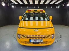 2023 Hyundai Staria L3.5 Kinder Safety Car — фото 3
