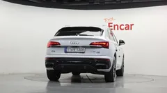 2022 Audi Q5 45 TFSI Quattro Sportback Premium — фото 4