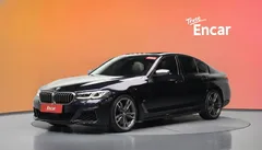 2022 BMW 5-Series M550i xDrive — фото 1