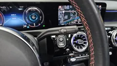 2022 Mercedes-Benz A-Class A250 4MATIC Sedan — фото 9