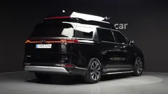 2023 Kia Carnival Gasoline 9-Seater Hi-Limousine — фото 2
