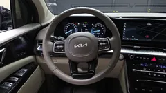 2023 Kia Carnival Gasoline 9-Seater Hi-Limousine — фото 13