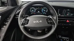 2022 Kia Niro Signature — фото 14