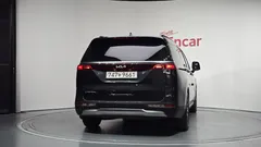 2023 Kia Carnival Diesel 11-Seater Signature — фото 4