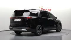 2023 Kia Carnival Diesel 9-Seater Noblesse — фото 2