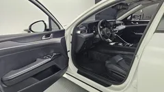 2023 Kia K5 2.0 LPI(Renter car) — фото 10