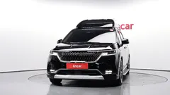 2023 Kia Carnival Diesel 7-Seater Hi-Limousine — фото 3