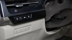 2023 Kia Carnival Diesel 7-Seater Hi-Limousine — фото 13