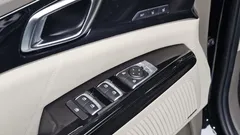 2023 Kia Carnival Diesel 7-Seater Hi-Limousine — фото 19