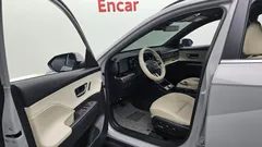 2023 Hyundai Kona Inspiration, серо-серебристый — фото 10
