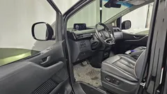 2023 Hyundai Staria 4WD Lounge 9-Seater — фото 10