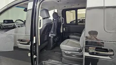 2023 Hyundai Staria 4WD Lounge 9-Seater — фото 12