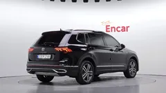 2023 Volkswagen Tiguan 2.0 TSI Prestige — фото 2