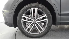 2023 Volkswagen Tiguan 2.0 TSI Prestige — фото 5