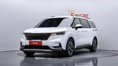 2023 Kia Carnival Diesel 9-Seater Prestige — фото 1