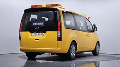 2023 Hyundai Staria L3.5 Kinder Safety Car — фото 2