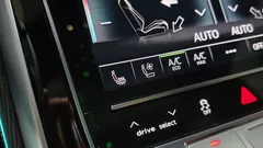 2026 Audi SQ7 4.0 TFSI Quattro — фото 19