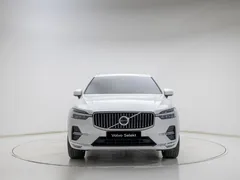 2024 Volvo XC60 B5 Ultimate Bright — фото 2