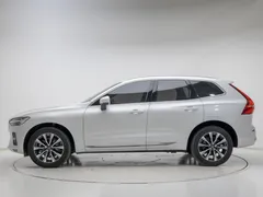 2024 Volvo XC60 B5 Ultimate Bright — фото 3