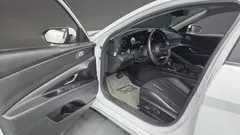 2021 Hyundai AVANTE Inspiration, белый — фото 10