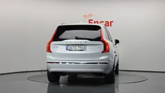 2023 Volvo XC90 T8 Ultimate Bright Hybrid — фото 4