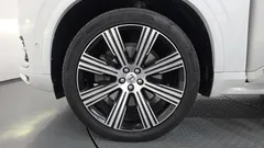 2023 Volvo XC90 T8 Ultimate Bright Hybrid — фото 5