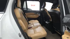 2023 Volvo XC90 T8 Ultimate Bright Hybrid — фото 16