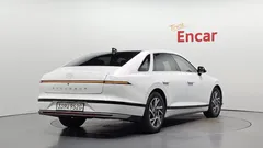 2023 Hyundai Grandeur 3.5 LPG 2WD (Taxi) — фото 2