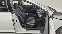 2023 Hyundai Grandeur 3.5 LPG 2WD (Taxi) — фото 10