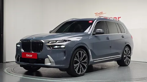 2023 BMW X7 xDrive 40i Design Pure Excellence Frist Edition 6STR